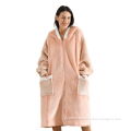 https://www.bossgoo.com/product-detail/warm-comfy-plush-fleece-sherpa-hooded-62939695.html